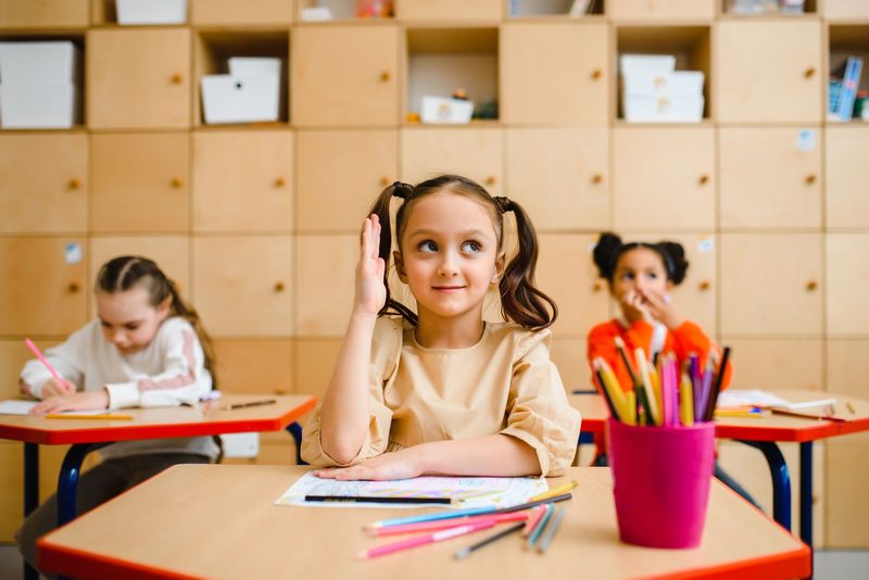 Block 1, Arbeitsagentur, Vier Azubis packen über Geld, die Ausbildung & die Bundesagentur aus