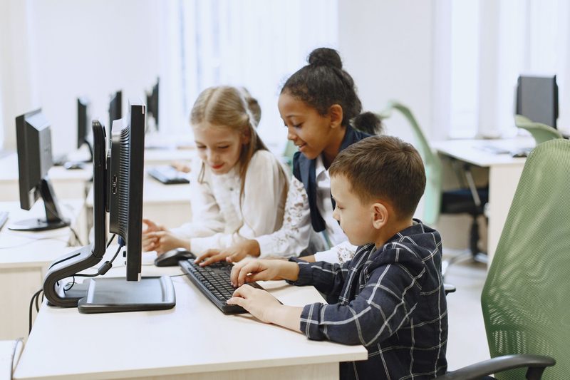Computerspielschule