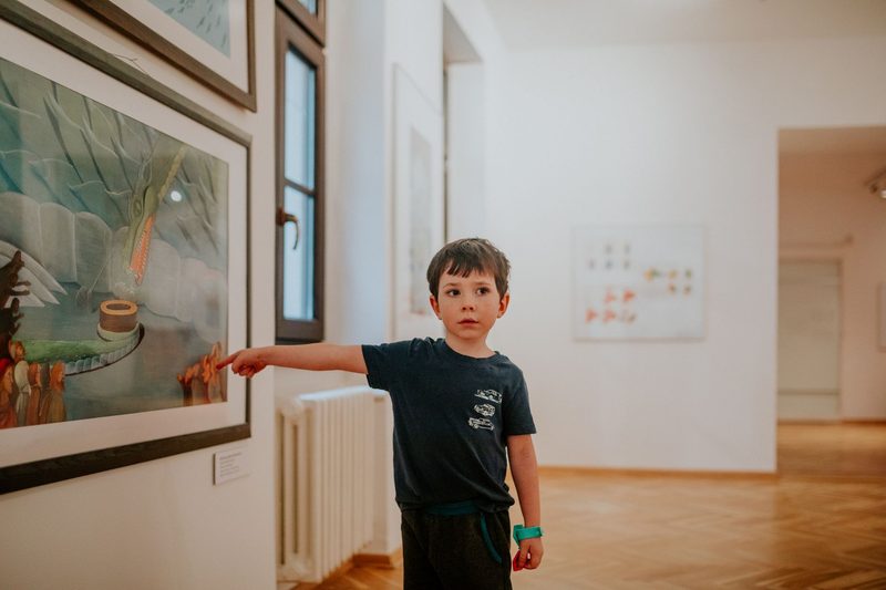 Familienstunde im Museum