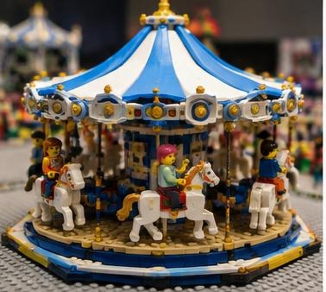Karussells für Anfänger – einsteigen und losbauen! 1.0
